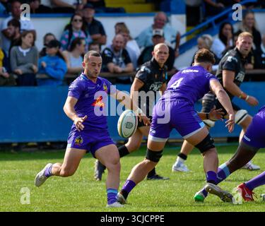 Bridgend, pays de Galles. 6 septembre 2025. Charlie Chapman d'Exeter Chiefs en action lors de l'amical d'avant-saison entre Ospreys et Exeter Chiefs au Brewery Field à Bridgend, au pays de Galles, au Royaume-Uni, le 6 septembre 2025. Crédit : Duncan Thomas/Majestic Media/Alamy Live News. Banque D'Images