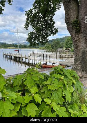 Vue du lac Windermere depuis Waterhead, Ambleside, Lake District, Royaume-Uni Banque D'Images