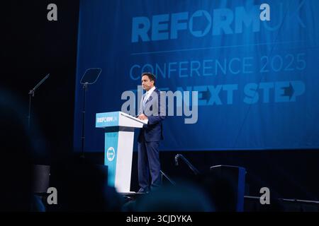 Birmingham, Royaume-Uni. 05 SEPTEMBRE 2025. Zia Yusuf, membre senior de Reform UK et chef de 'UK DOGE', le premier jour de la conférence du Parti réformiste, organisée au NEC de Birmingham pour son édition 2025. Crédit Milo Chandler/Alamy Live News Banque D'Images