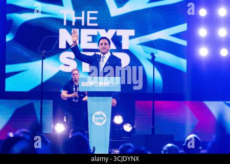 Birmingham, Royaume-Uni. 05 SEPTEMBRE 2025. Zia Yusuf, membre senior de Reform UK et chef de 'UK DOGE', le premier jour de la conférence du Parti réformiste, organisée au NEC de Birmingham pour son édition 2025. Crédit Milo Chandler/Alamy Live News Banque D'Images