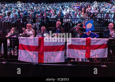 Birmingham, Royaume-Uni. 05 SEPTEMBRE 2025. Regardez le public le premier jour de la Conférence du Parti réformiste, organisée au NEC à Birmingham pour son édition 2025. Crédit Milo Chandler/Alamy Live News Banque D'Images