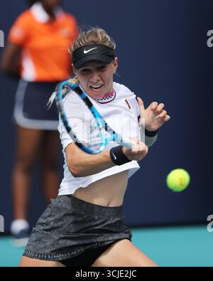 MIAMI GARDENS, FLORIDE - 20 MARS : Amanda Anisimova au Miami Open Day 3 présenté par Itau au Hard Rock Stadium 20 mars 2019 à Miami Gardens, Floride personnes : Amanda Anisimova crédit : Storms Media Group/Alamy Live News Banque D'Images