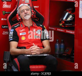 Sabadell, Barcelone, Espagne. 6 septembre 2025. Montmelo Espagne 06 septembre 2025 Gigi Dall'Igna (ingénieur mécanique Ducati) regarde lors de la course de sprint au Grand Prix MotoGP de Catalogne 2025 à Montmelo Espagne le 06 septembre 2025 (crédit image : © Xavi Urgeles/ZUMA Press Wire) USAGE ÉDITORIAL SEULEMENT ! Non destiné à UN USAGE commercial ! Crédit : ZUMA Press, Inc/Alamy Live News Banque D'Images
