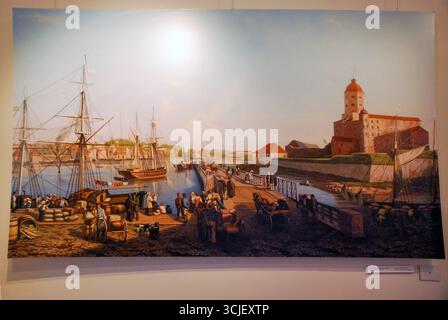 Vyborg, Russie - 02 janvier 2013 - scène portuaire historique avec des navires et des travailleurs déchargeant des marchandises. Banque D'Images