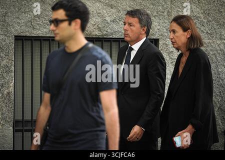 Milan, Italie. 07 septembre 2025. Matteo Renzi arrive pour rendre hommage au créateur de mode Giorgio Armani, allongé en état au théâtre Armani à Milan - dimanche 07 septembre 2025. Actualités (photo de Marco Alpozzi/Lapresse) crédit : LaPresse/Alamy Live News Banque D'Images