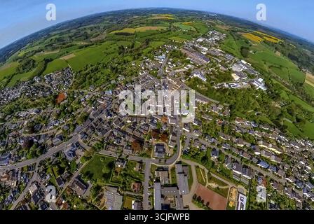 Vue aérienne, zone résidentielle, rond-point Westring et Prioreier Strasse, globe terrestre, image fisheye, image à 360 degrés, monde minuscule, petite planète, fis Banque D'Images