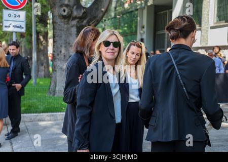 Milan, Italie. 07 septembre 2025. Margherita Buy arrive pour rendre hommage au créateur de mode Giorgio Armani, allongé en état au Armani Teatro à Milan - dimanche 07 septembre 2025. Actualités (photo de Gabriele Puglisi/Lapresse) crédit : LaPresse/Alamy Live News Banque D'Images