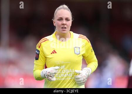 Crawley, Royaume-Uni, 7 septembre 2025. Ellie Roebuck d'Aston Villa pendant le match de Super League féminine de Brighton Women vs Aston Villa Women Barclay au People's pension Stadium de Crawley. Le crédit photo devrait se lire : Paul Terry Banque D'Images