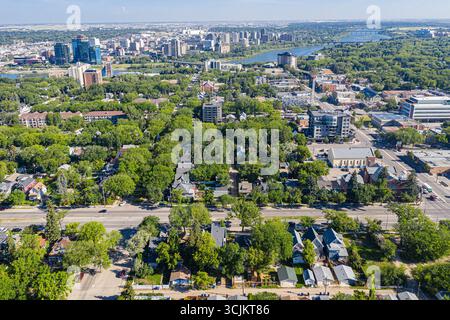 Vue aérienne du quartier Nutana de Saskatoon. 30 juillet 2020 Banque D'Images