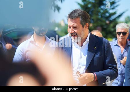 News - Matteo Salvini ouvre la campagne électorale de la Lega en Calabre pour les élections régionales avec Roberto Occhiuto e Claudio Durigon Matteo Salvini ouvre la campagne électorale de la Legas en Calabre pour les élections régionales. Pendant Matteo Salvini ouvre la campagne électorale de la Ligue en Calabre pour les élections régionales avec Roberto Occhiuto e Claudio Durigon, News in Catanzaro, Italy, September 08 2025 Catanzaro Parco biodiversita mediterranea Michele Traversa Italy Copyright : xAntonioxMoniacix/xLiveMediax LPN 2014757 Banque D'Images