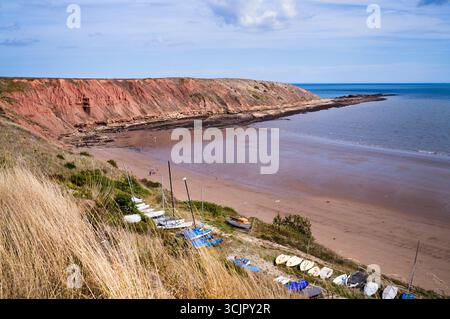 Carr Naze et Filey Brigg avec la mer du Nord en arrière-plan Banque D'Images