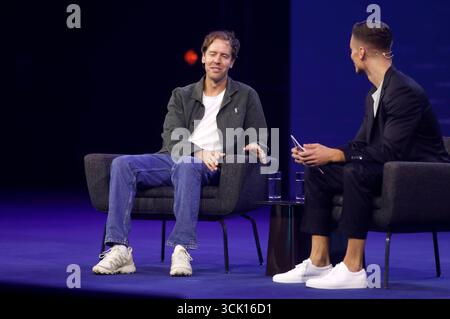 Sebastian Vettel auf der IAA Mobility 2025 in der Messe München. München, 09.09.2025 *** Sebastian Vettel à l'IAA Mobility 2025 au Messe München Munich, 09 09 09 2025 Foto:xAgenturxWehnertx/xGränzdörferx/xFuturexImagex vettel 5905 Banque D'Images