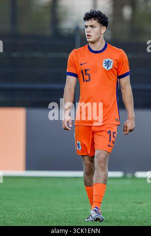 Grave, pays-Bas. 09th Sep, 2025. GRAVE, 09-09-2025, Sportpark de Kranenhof, saison 2025/2026, International Youth Friendly, match entre les pays-Bas u17 et la Belgique u17. Les photos montrent le joueur néerlandais de U17 Finn Baks crédit : Pro Shots/Alamy Live News Banque D'Images
