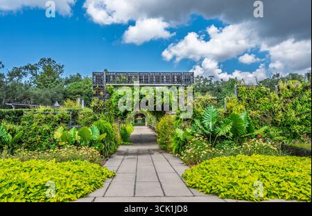 Jardin botanique de la Nouvelle-Orléans, entrée dans le jardin de l'arrivée, situé dans le New Orleans City Park, Louisiane, États-Unis. Banque D'Images