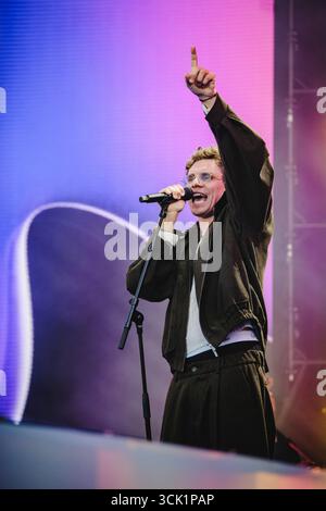 Thun, Suisse. 06 septembre 2025. Le chanteur allemand Kamrad donne un concert lors de Energy Air 2025 au Stockhorn Arena de Thoune. Banque D'Images