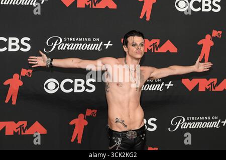 Elmont, États-Unis. 08 septembre 2025. YUNGBLUD participe aux MTV Video Music Awards 2025 à l'UBS Arena le 7 septembre 2025 à Elmont, New York. Photo : C Flanigan/imageSPACE/SIPA USA crédit : SIPA USA/Alamy Live News Banque D'Images