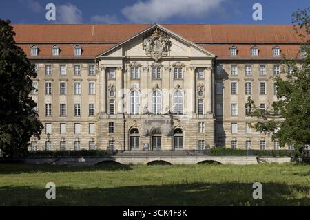 Kammergericht in Schoeneberg, Berlin, Allemagne, 06/09/2025 < english> Tribunal régional supérieur de Schoeneberg, 6 septembre 2025 Banque D'Images
