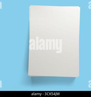 Pile de feuilles de papier blanc vierges, prêtes pour l'impression ou l'écriture. Banque D'Images