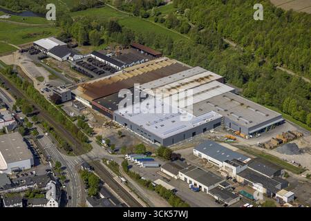 Vue aérienne, vue locale Velmede, zone commerciale Kapellenstrasse, M. Bush GmbH, Bestwig, Sauerland, Rhénanie du Nord-Westphalie, Allemagne, DE, Europe, comme Banque D'Images