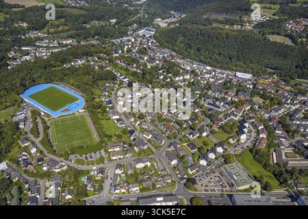 Vue aérienne, Bremenstadion, contour bleu, Bremenplatz Berninghausen, Milspe, Ennepetal, Ruhr area, Rhénanie du Nord-Westphalie, Allemagne, DE, Europe, Banque D'Images