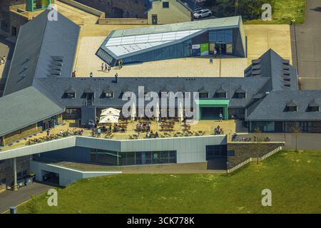 Vue aérienne, Vogelsang IP Building complexe et musée historique sur le mont Erpenscheid, ancien nazi Ordensburg Vogelsang classé, centre d'accueil, gastro Banque D'Images