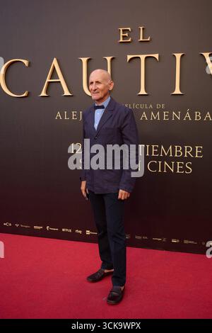 Madrid, Espagne. 15 août 2025. Modesto Lomba assiste à la première du film El Cautivo réalisé par Alejandro Amenábar au Cine Callao à Madrid, Espagne, le 10 septembre 2025. Le film, avec Julio Peña Fernández, Alessandro Borghi, Miguel Rellán, Fernando Tejero, Luna Berroa, Luis Callejo, José Manuel Poga, Albert Salazar, Juanma Muniagurria, Jorge Asín, Mohamed Said et Walid Charaf, racontent l'histoire de la captivité de Miguel de Cervantes à Alger en 1575. Le film sortira dans les cinémas espagnols le 12 septembre. Crédit : CORDON PRESS/Alamy Live News Banque D'Images