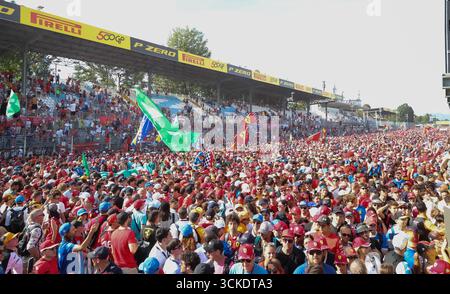 Monza, Italie. 07 septembre 2025. Le Monza public Formula 1 Pirelli Gran Premio d'Italia 2025 Monza- F1 Italie Grand Prix 2025 F1 Pirelli Formula1 Italien GP Italie Gran Prix Monza 07/09/2025 crédit : Agence photo indépendante/Alamy Live News Banque D'Images