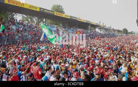 Monza, Italie. 07 septembre 2025. Le Monza public Formula 1 Pirelli Gran Premio d'Italia 2025 Monza- F1 Italie Grand Prix 2025 F1 Pirelli Formula1 Italien GP Italie Gran Prix Monza 07/09/2025 crédit : Agence photo indépendante/Alamy Live News Banque D'Images