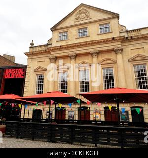 Architecture classique historique du théâtre Bristol Old Vic, King Street, Bristol, Angleterre, Royaume-Uni Banque D'Images