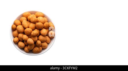 Arachides japonaises biologiques dans le bol - Arachis hypogaea Banque D'Images