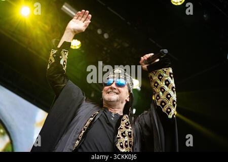 Trondheim, Norvège. 23 août 2025. Dr Bombay donne un concert lors du spectacle We Love the 90s and 2000s à EC Dahls à Trondheim. Banque D'Images