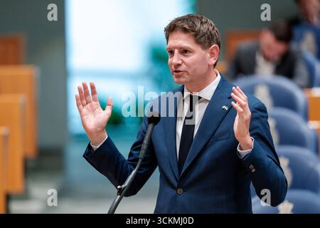 2025-09-11 Néerlandais Tweede Kamer débat plénier DEN HAAG, PAYS-BAS - 11 SEPTEMBRE : Jan Paternotte D66 lors du débat plénier à la Tweede Kamer le 11 septembre 2025 à Den Haag, pays-Bas Den Haag Tweede Kamer pays-Bas contenu non disponible pour redistribution aux pays-Bas directement ou indirectement par des tiers. Droit d'auteur : xJohnxBeckmannx Banque D'Images