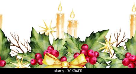 bordure sans couture d'aquarelle avec branches de houx, baies rouges, feuilles vertes, arc d'or, bougies de friture, brindille brune, étoiles brillantes, symbole de Noël, han Banque D'Images