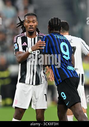 Khephren Thuram du Juventus FC et Marcus Thuram du FC Internazionale lors du match de Serie A entre le Juventus FC et le FC Internazionale au stade Allianz le 13 septembre 2025 à Turin, en Italie. (Photo de Chris Ricco) Banque D'Images