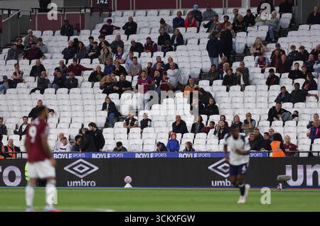Londres, Royaume-Uni. 13 septembre 2025. Sièges vides lors du match de West Ham United vs Tottenham Hotspur premier League au stade de Londres. Le crédit photo devrait se lire : Paul Terry/Sportimage crédit : Sportimage Ltd/Alamy Live News Banque D'Images