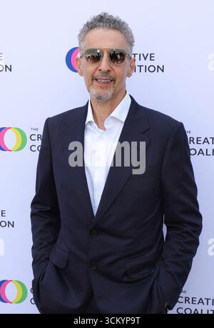 13 septembre 2025 . West Hollywood, Californie - John Turturro à la 11e cérémonie annuelle de remise des prix humanitaires de la Coalition créative qui s'est tenue à la Vidiots Foundation - Craig's Restaurant à West Hollywood. (Crédit image : © FS/AdMedia via ZUMA Press Wire) USAGE ÉDITORIAL SEULEMENT ! Non destiné à UN USAGE commercial ! Banque D'Images