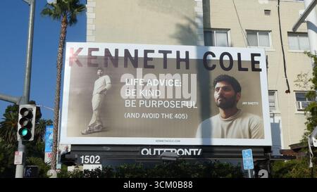 Los Angeles, Californie, USA 13 septembre 2025 Kenneth Cole Jay Shetty Billboard (conseils de vie : soyez gentil soyez déterminé et évitez le 405) sur Sunset Blvd le 13 septembre 2025 à Los Angeles, Californie, USA. Photo de Barry King/Alamy Stock photo Banque D'Images