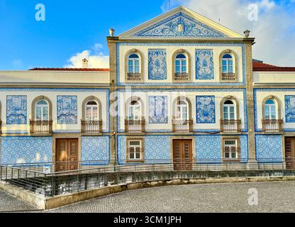 Façade de Casa de Santa Zita affichant des carreaux Azulejos bleus traditionnels à Aveiro Portugal Banque D'Images