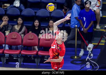 Quezon City, Philippines. 14 septembre 2025. Le belge Ferre Reggers participe au match de poule F entre la Belgique et l'Ukraine au Championnat du monde FIVB masculin 2025 à Quezon City, aux Philippines, le 14 septembre 2025. Crédit : Rouelle Umali/Xinhua/Alamy Live News Banque D'Images