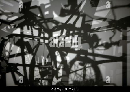 Expositions de l'exposition Jean Tinguely au Stedelijk Museum Amsterdam, 2016 Banque D'Images