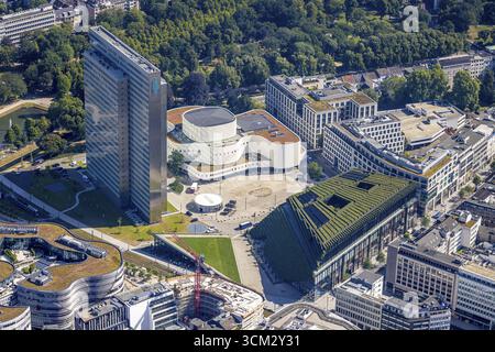 Vue aérienne, Gustaf-Gruendgens-Platz, Dreischeibenhaus, Duesseldorfer Schauspielhaus, chantier de construction nouveau bâtiment Koe Bogen II, shopping vert et Banque D'Images