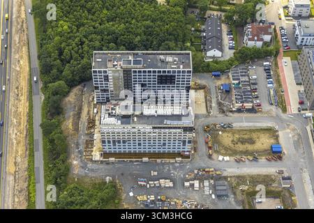 Photo aérienne, chantier de construction et nouvelle construction de logements étudiants en construction modulaire au Campus communautaire de l'Université de Wie Banque D'Images