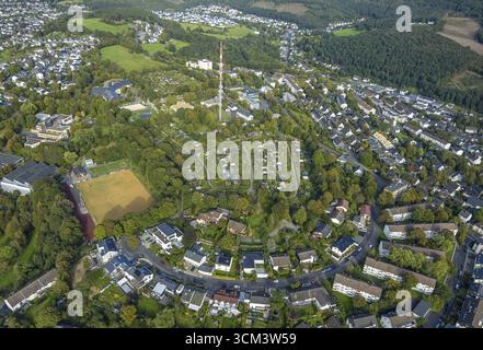 Vue aérienne, Tour Sender Giersberg, terrain de sport AM Sender, Rudolf Steiner School - Free Waldorf School, GGS Giersbergschule, Bertha-von-Suttner-Gesa Banque D'Images