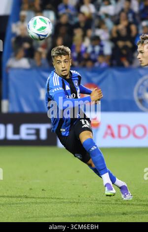Montréal, Canada. 13 septembre 2025. Iván Jaime #11 du CF Montréal impact frappe le ballon lors du match de la Ligue majeure de soccer entre CF Montréal impact et Louis City SC au stade Saputo. Le 13 septembre 2025 à Montréal, Canada. (Photo de Horacio Zamora Rios/ Eyepix/Sipa USA) crédit : Sipa USA/Alamy Live News Banque D'Images