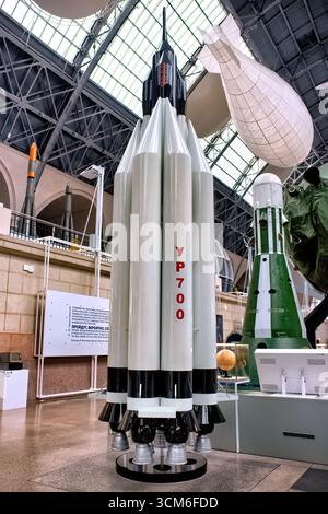 UR - lanceur 700. Modèle à l'échelle 1 :10 au Musée de la cosmonautique de Moscou : Moscou, Russie - 03 août 2022 Banque D'Images