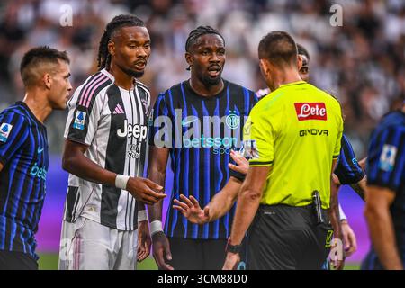 Khephren Thuram de la Juventus et Marcus Thuram de l'Inter Milan lors du match de Serie A opposant le Juventus FC et le FC Internazionale au stade Allianz le 7 septembre Banque D'Images