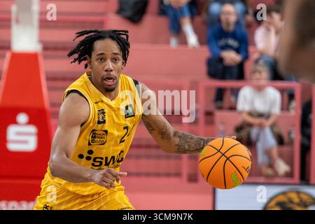 Tuebingen, Allemagne. 14 septembre 2025. Jacobi Wood (Tigers Tuebingen #24) GER, Tigers Tuebingen v. basket Swans Gmunden, Basketball, Herren, Vorbereitung 2. Barmer Basketball Bundesliga, Testspiel, Spielzeit 2025/2026, 14.09.2025, Foto : Eibner-Pressefoto/Wolfgang Frank crédit : dpa/Alamy Live News Banque D'Images