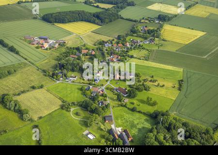 Vue aérienne, prairies et champs district Voeckinghausen et autoroute A2, Uentrop, Hamm, région de la Ruhr, Rhénanie du Nord-Westphalie, Allemagne, autoroute, DE, Euro Banque D'Images