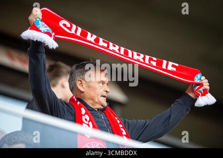 Silkeborg, Danemark. 14 septembre 2025. Les fans de football de Silkeborg SONT vus sur les gradins lors du match de 3F Superliga entre Silkeborg IF et Odense BK au Jysk Park à Silkeborg. Crédit : Gonzales photo/Alamy Live News Banque D'Images