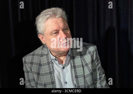 Gesungenes und Gesagtes , Fotoprobe im Zimmertheater, Berlin, 12.09.2025 Günter Rüdiger, Schauspieler, Intendant, Direktor, Zimmertheater, Steglitz, Fotoprobe ãGesungenes und GesagtesÒ , 12.09.2025, Berlin, Deutschland english Günter Rüdiger, acteur, directeur artistique, Zimmertheater, Steglitz, répétition photographique de ãGesungenes und Gesagtes, 12 septembre 2025, Berlin, Allemagne Berlin Zimmertheater Berlin Deutschland, Allemagne *** Gesungenes und Gesagtes , répétition photographique au Zimmertheater, Berlin, 12 09 2025 Günter Rüdiger, acteur, directeur artistique, Zimmertheater, Steglitz, répétition photo ãGesu Banque D'Images